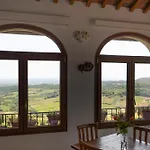 Dimora Petrucci بيت ضيافة 3*